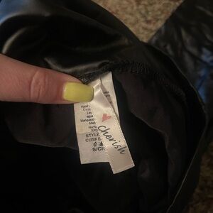 Boutique leather leggings